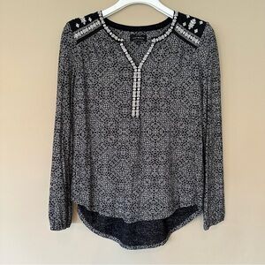 Lucky Brand Women Small Embroidered Boho Top Black / White Bohemian Tunic Shirt